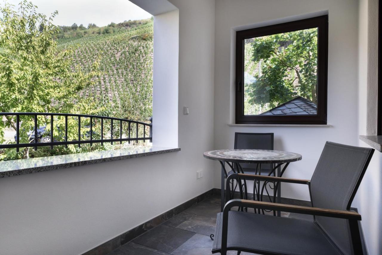 Hotel Garni "Cafe Im Hamm" Zell an der Mosel Dış mekan fotoğraf